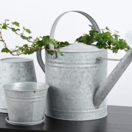 Oud zink bloempot 9 cm