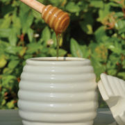Pot de miel cuillère en bois