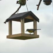 Hangend voederhuis