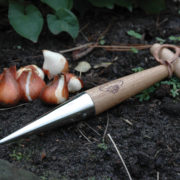 Stainless steel dibber