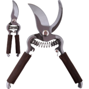 Pruner with leather handle