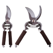 Pruner with leather handle