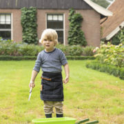 Children's wheel barrow